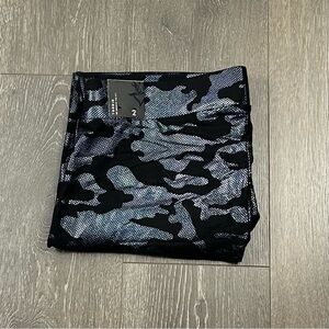 Torrid Camo Metallic Leggings Sz 18-20